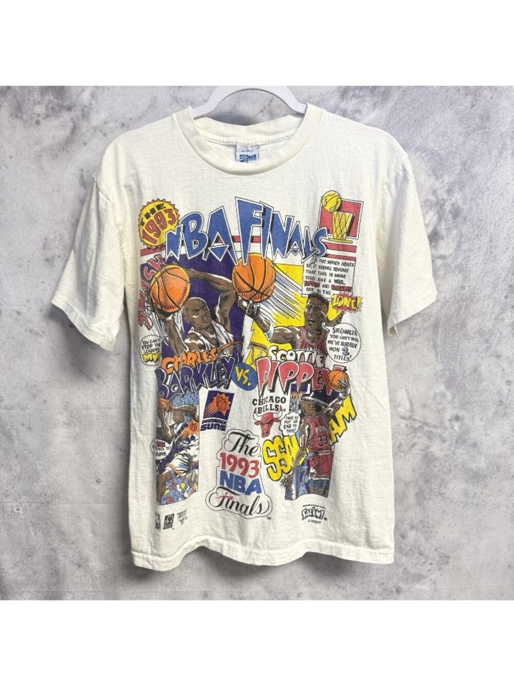 Vintage 90s Salem Suns Bulls Barkley vs Pipen 1993 Finals T Shirt Medium USA